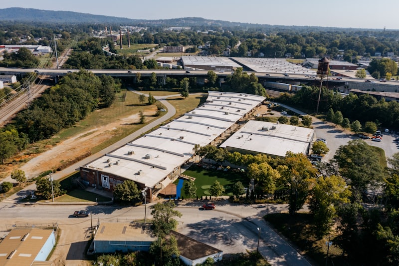 Aerial view of a flat-roofed warehouse building